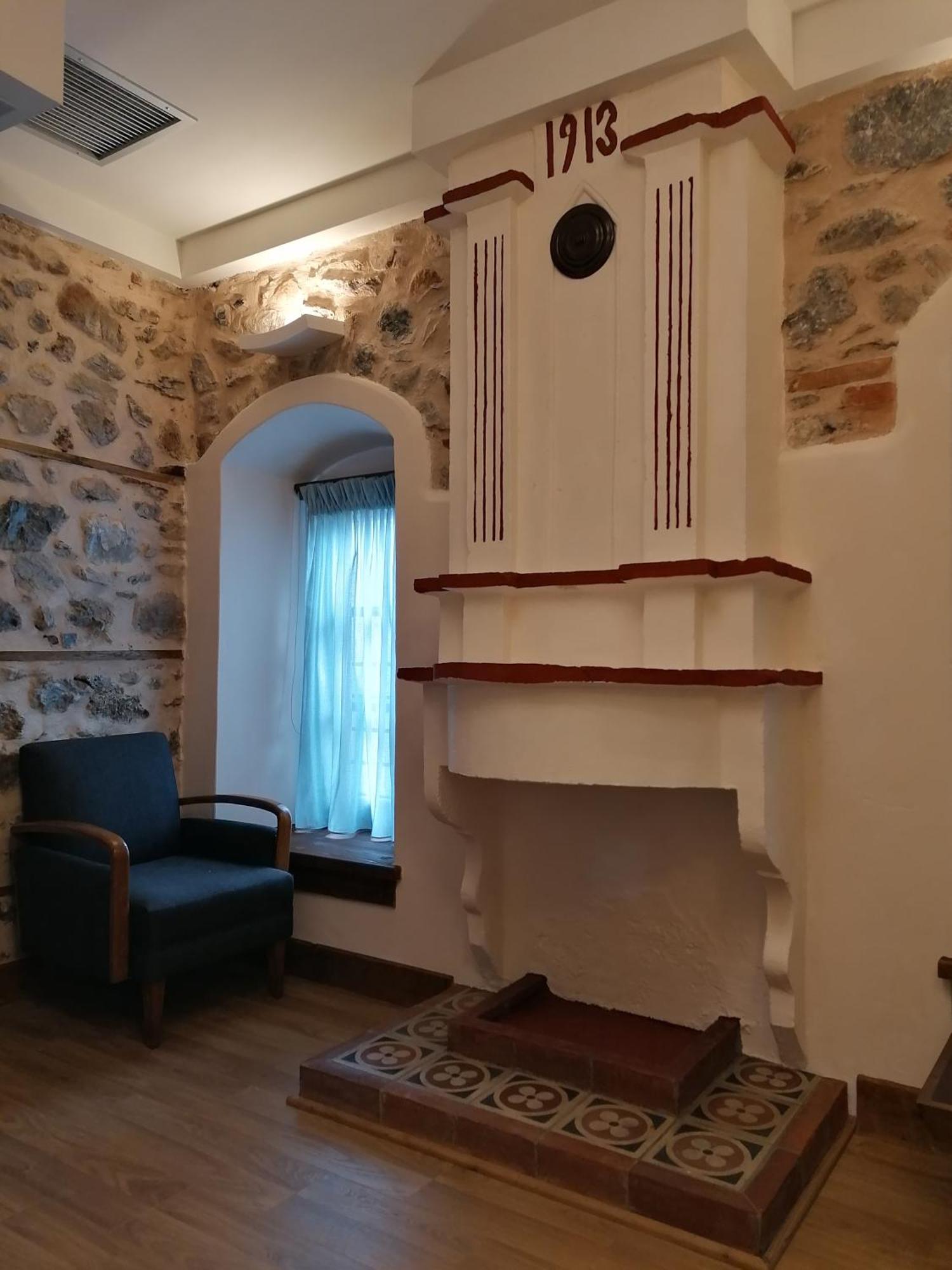 Riverbed Traditional Guest House Litochoro Pokoj fotografie