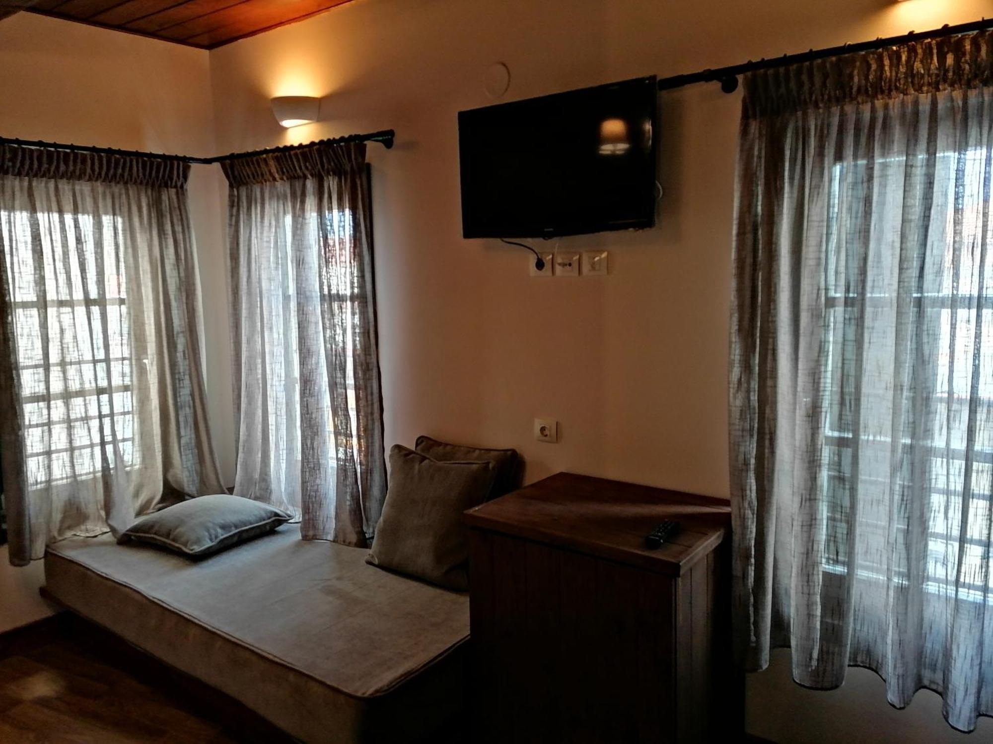 Riverbed Traditional Guest House Litochoro Pokoj fotografie
